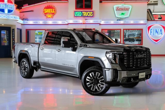 Used 2025 GMC Sierra 2500 Denali Ultimate w/ Max Trailering Package