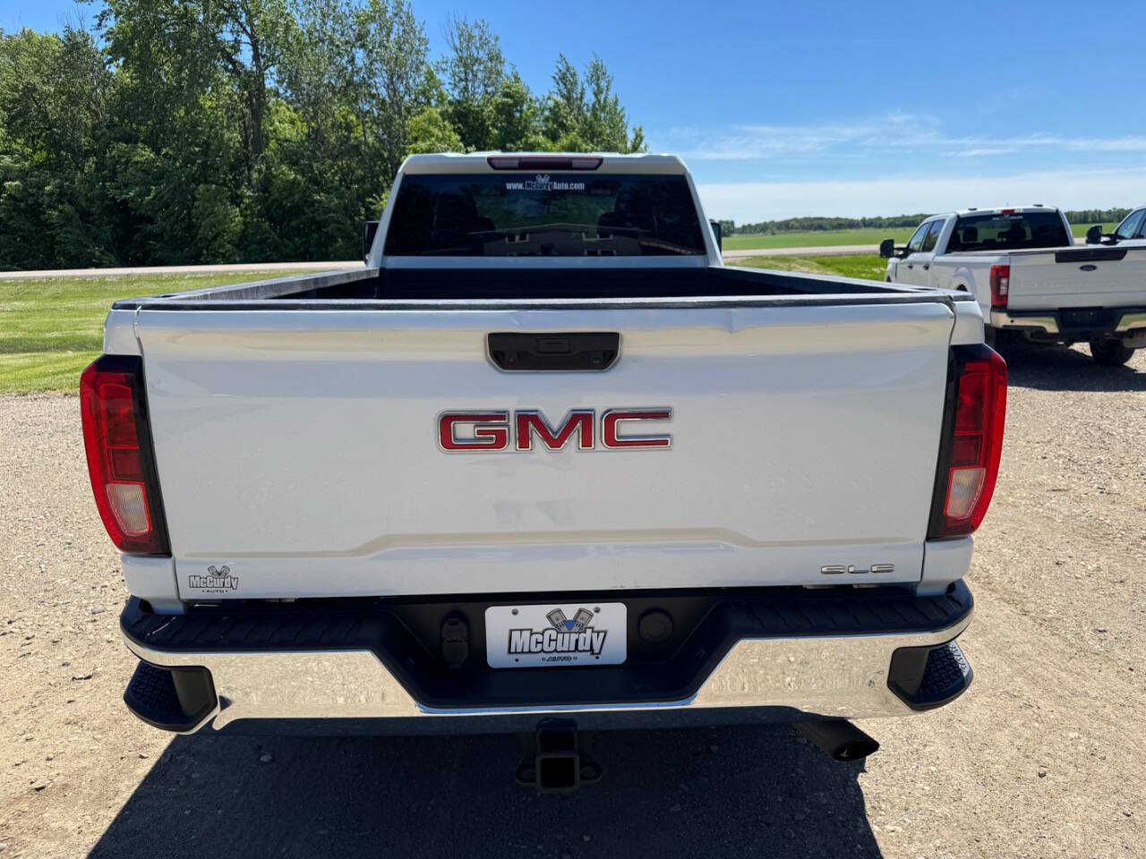 Used 2020 GMC Sierra 3500 SLE w/ Remote Start Package AWD/4WD image 8