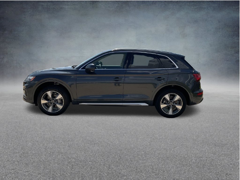 Used 2023 Audi Q5 2.0T Premium Plus w/ Premium Plus Package AWD/4WD image 4