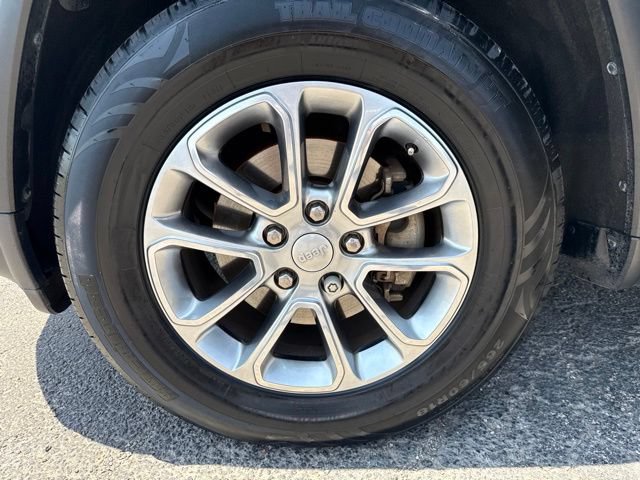 Used 2016 Jeep Grand Cherokee Limited RWD image 28