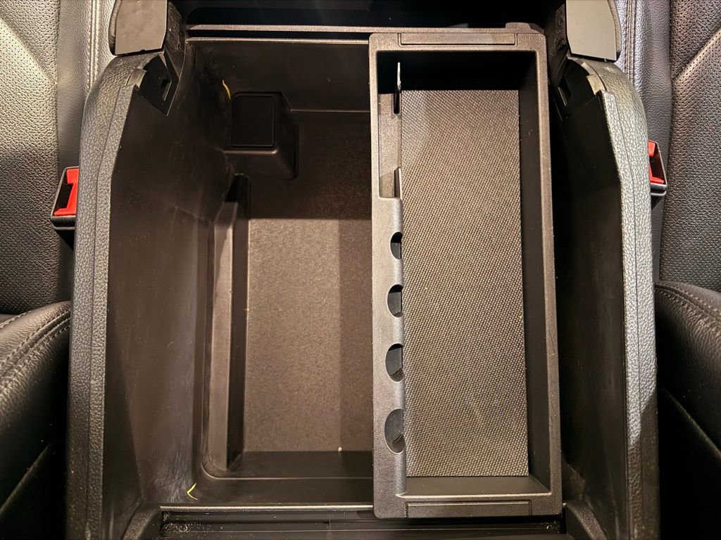 Used 2021 Ford Expedition Limited w/ Cargo Package image 28