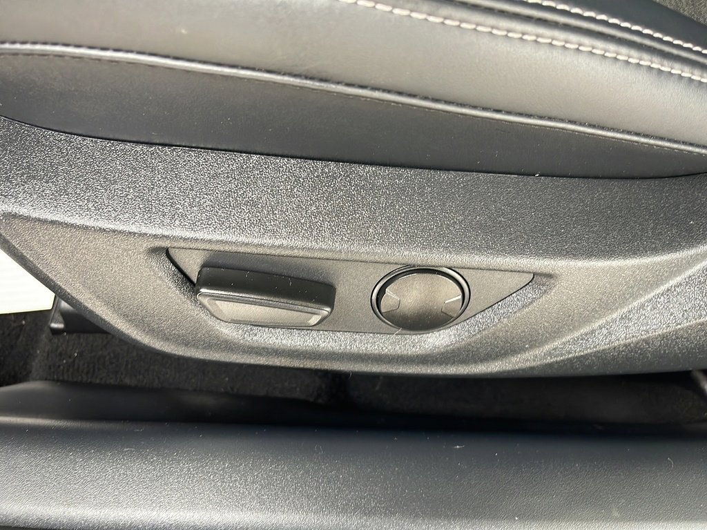 Certified 2024 Ford Mustang EcoBoost image 31