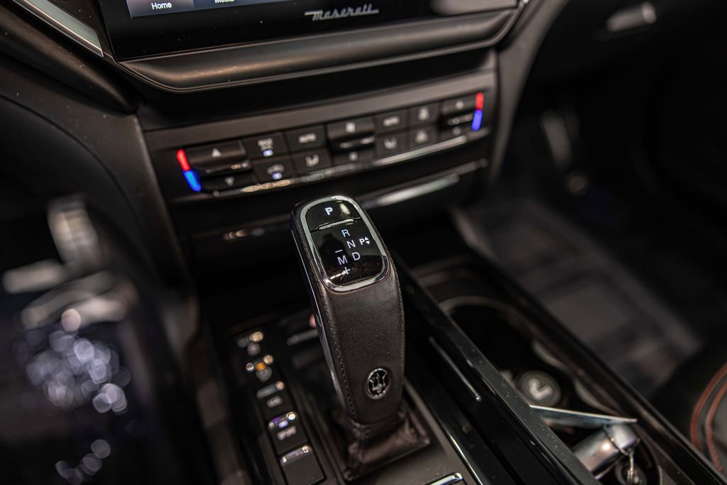 Used 2021 Maserati Ghibli RWD image 30