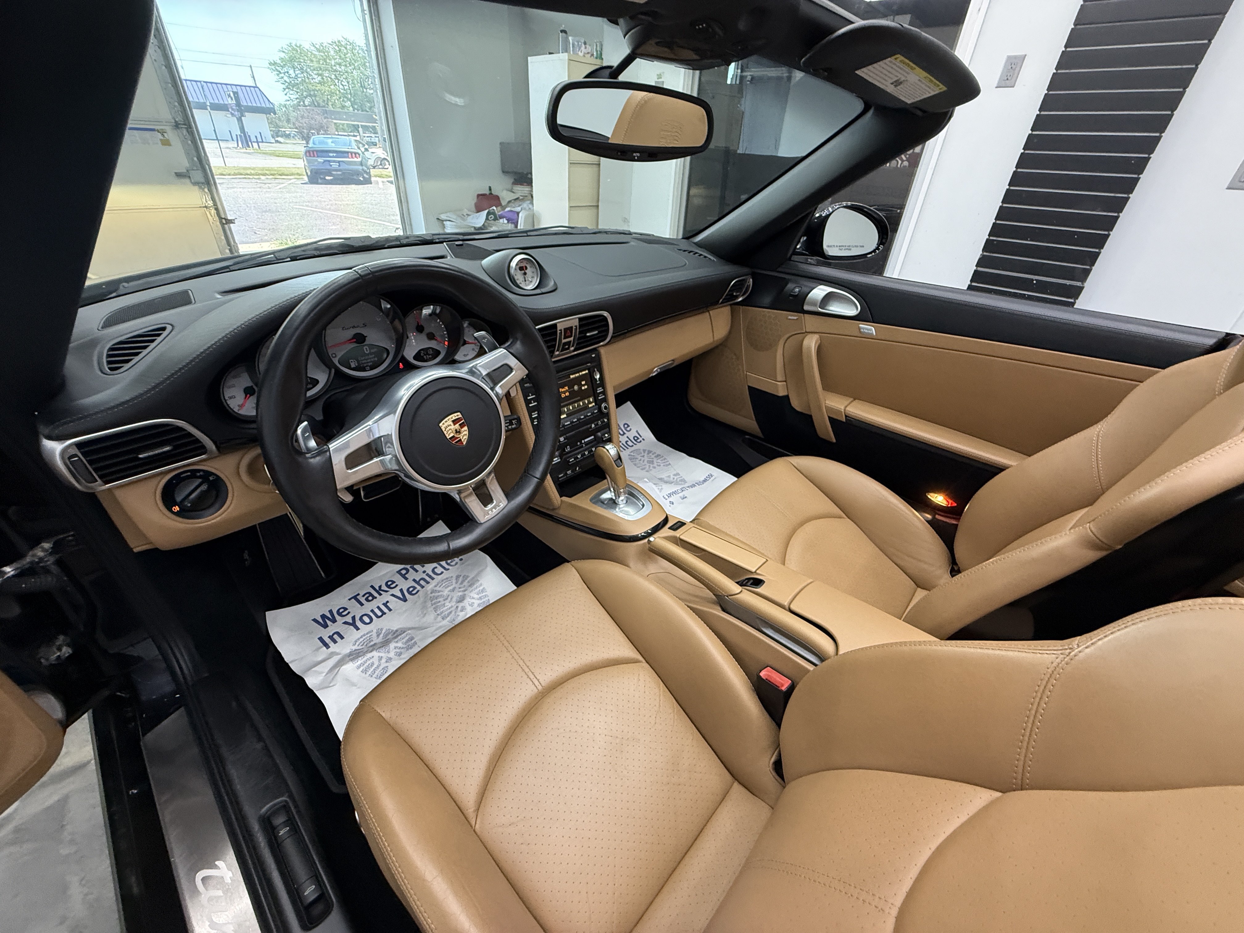 Used 2012 Porsche 911 Turbo AWD/4WD image 13
