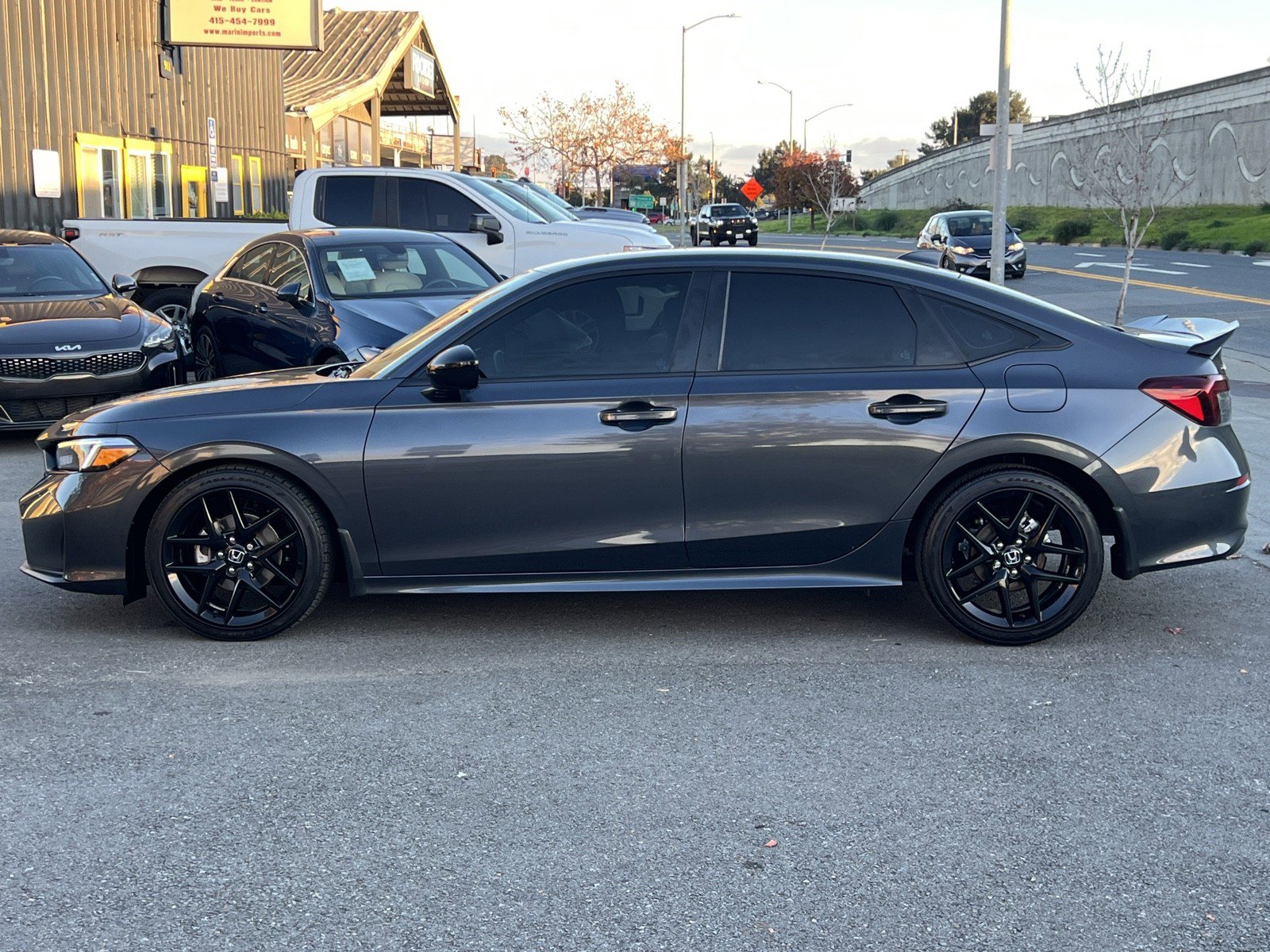 Used 2025 Honda Civic Sport image 8