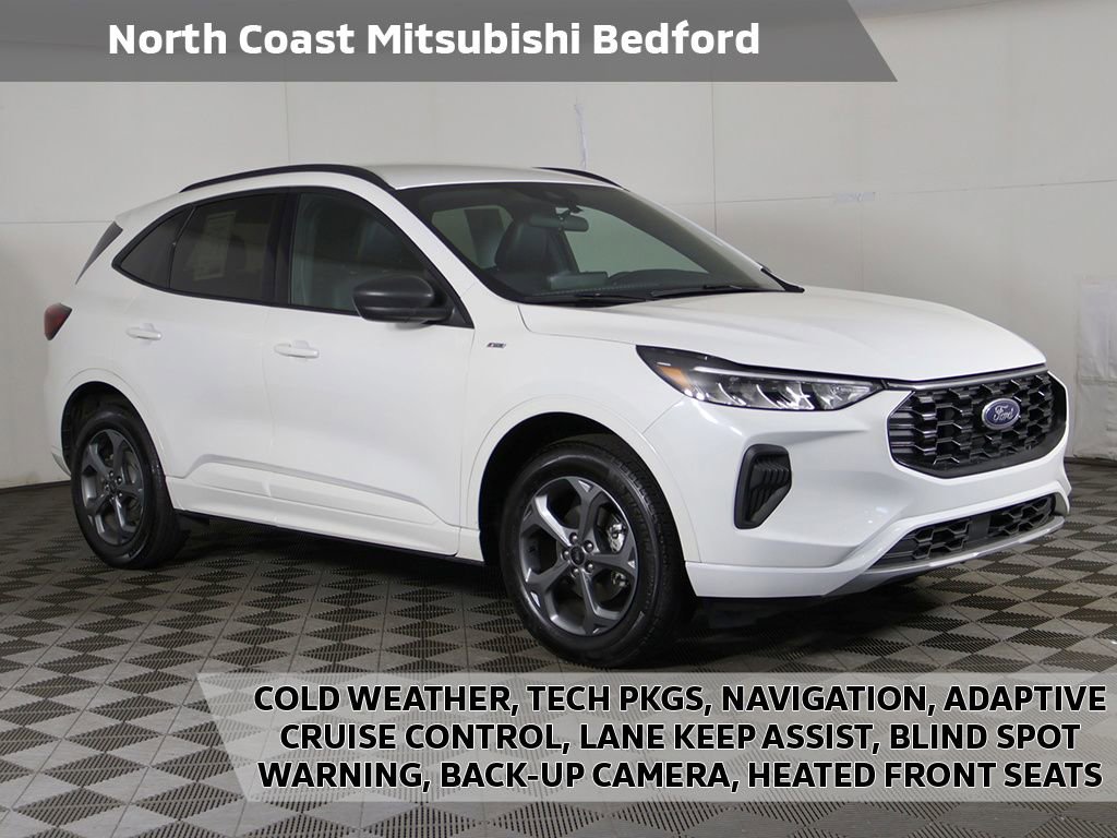 Used 2024 Ford Escape ST-Line w/ Tech Pack #1 AWD/4WD image 1