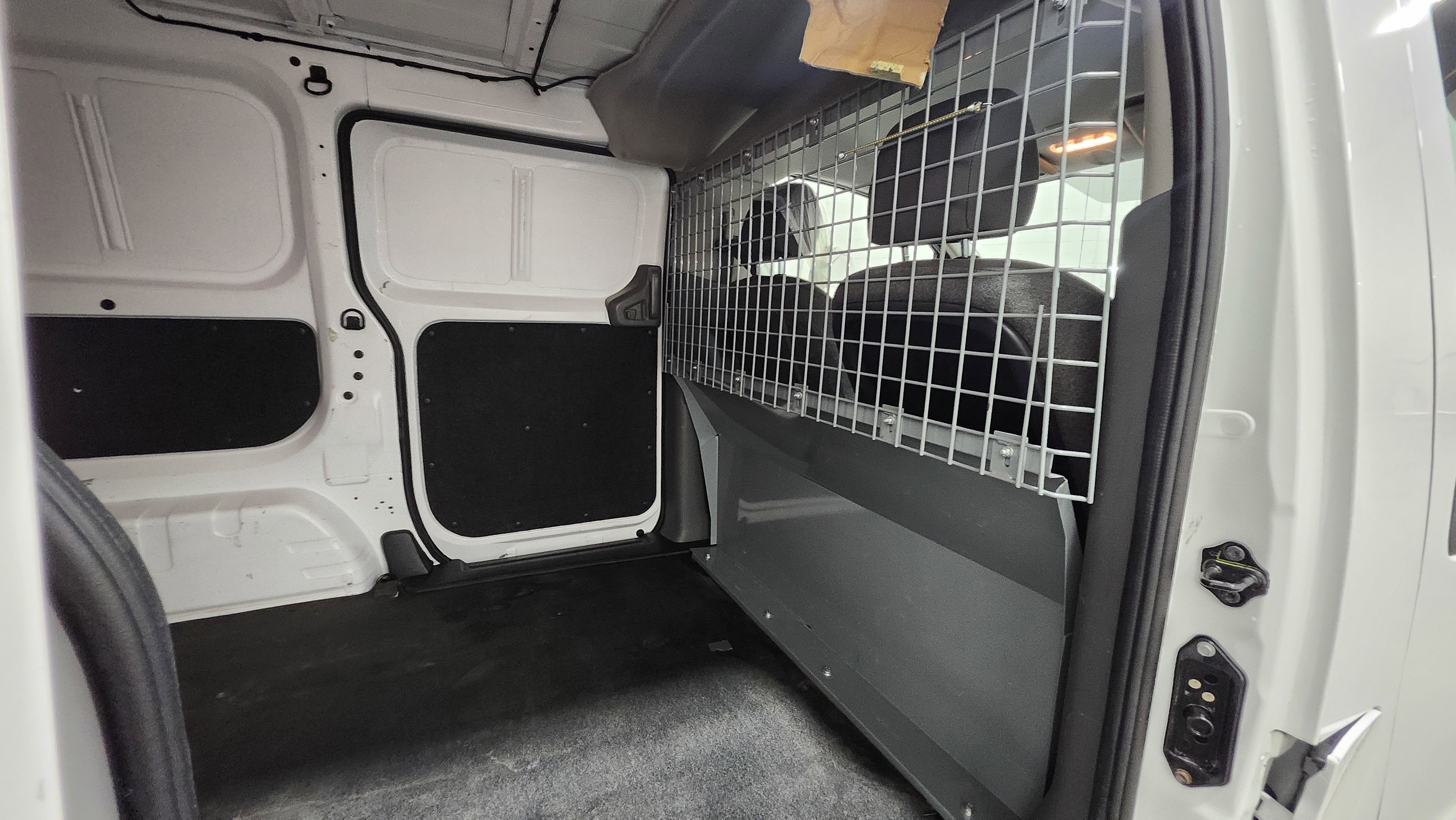 Used 2020 Nissan NV200 SV image 20