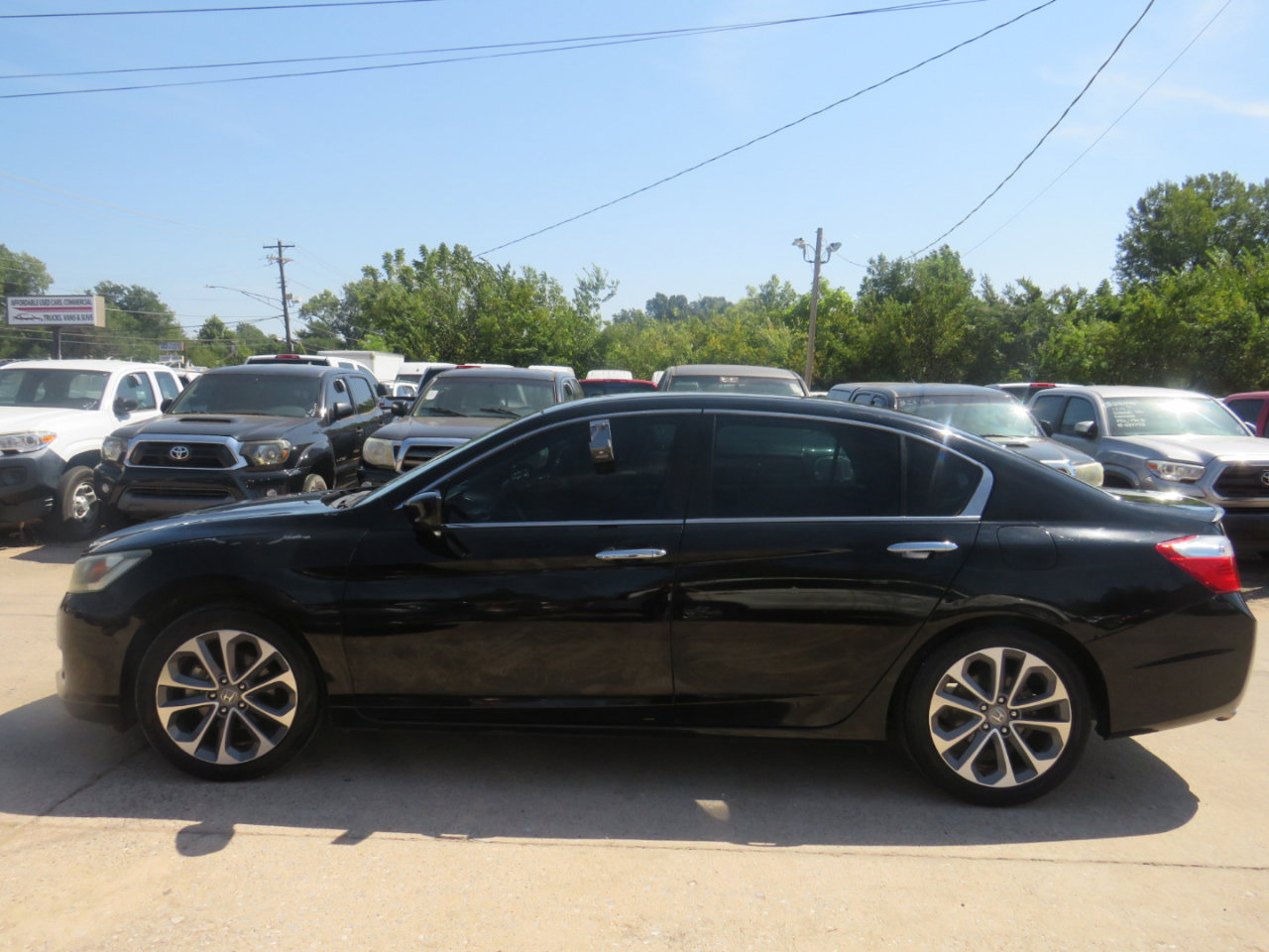 Used 2013 Honda Accord Sport image 8