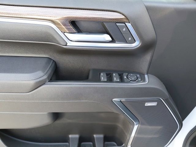 Used 2025 Chevrolet Silverado 1500 LT Trail Boss w/ LT Trail Boss Premium Package image 29