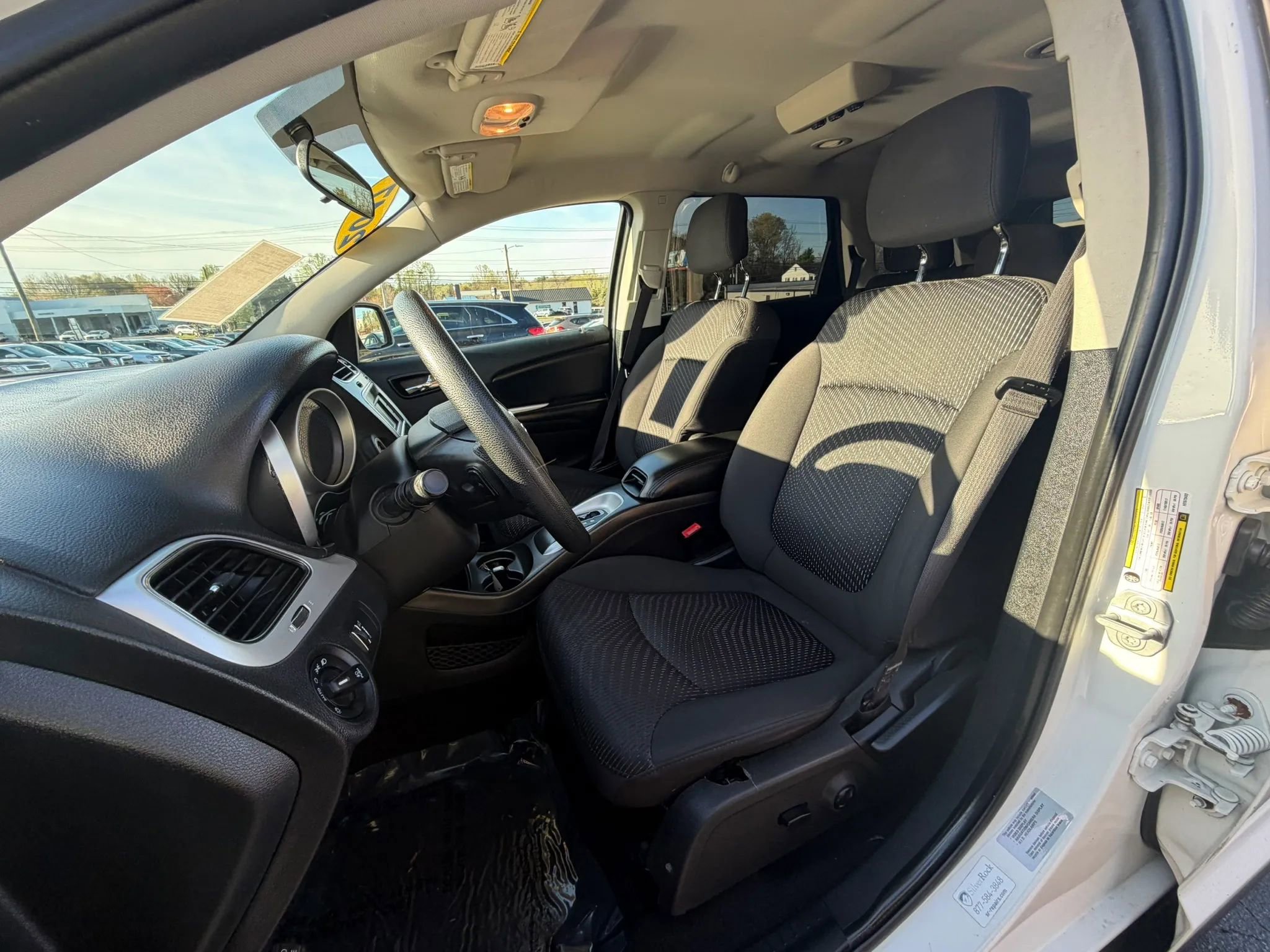 Used 2017 Dodge Journey SXT w/ Comfort/Convenience Group image 22