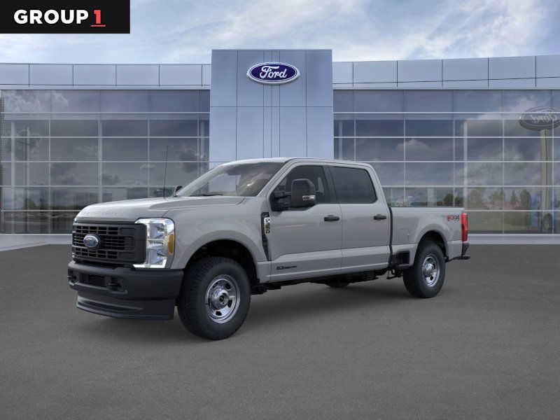 New 2025 Ford F350 XL w/ FX4 Off-Road Package