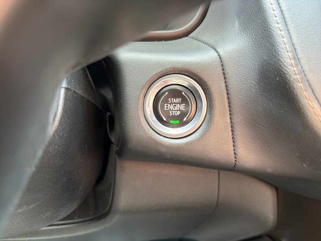 Used 2023 Chevrolet Tahoe High Country w/ Premium Package 2 AWD/4WD image 31