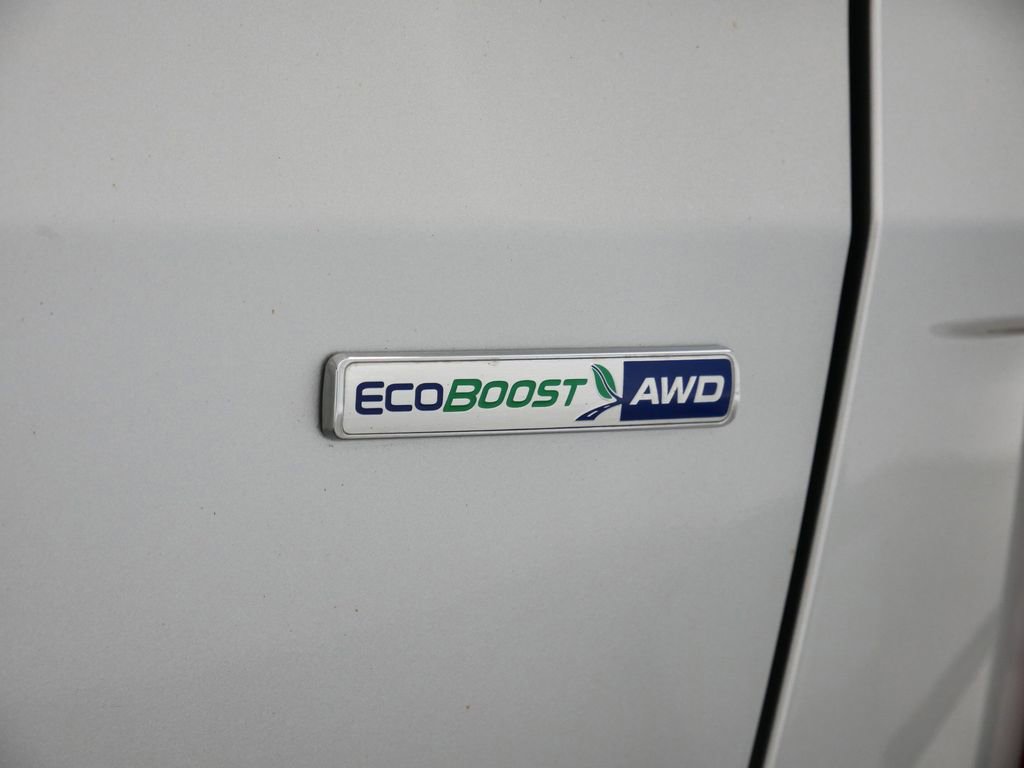 Used 2020 Ford Escape Titanium image 59