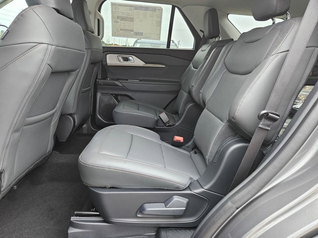 New 2026 Ford Explorer Active w/ Active Comfort Package image 21