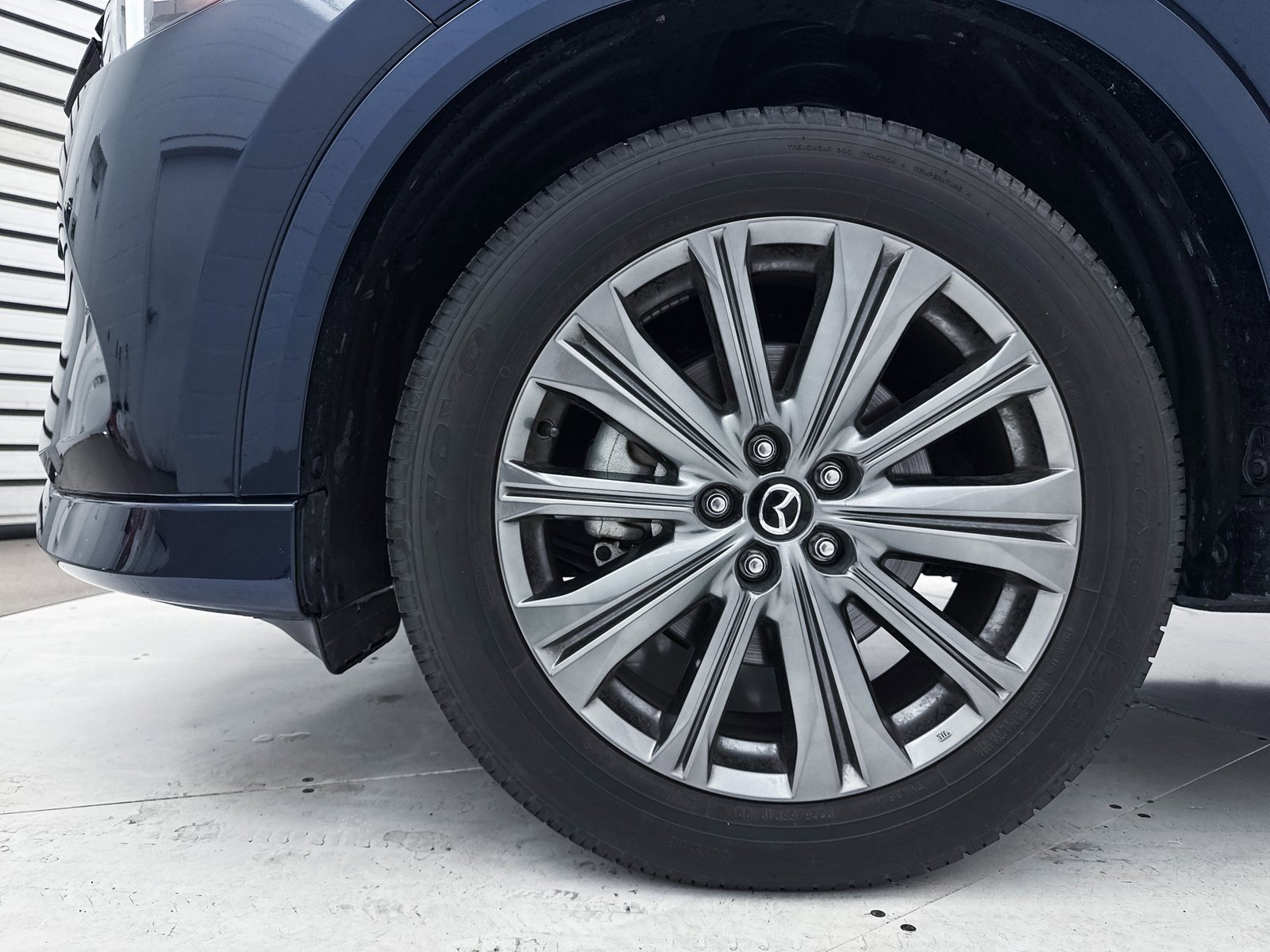 Certified 2025 MAZDA CX-5 Signature image 17