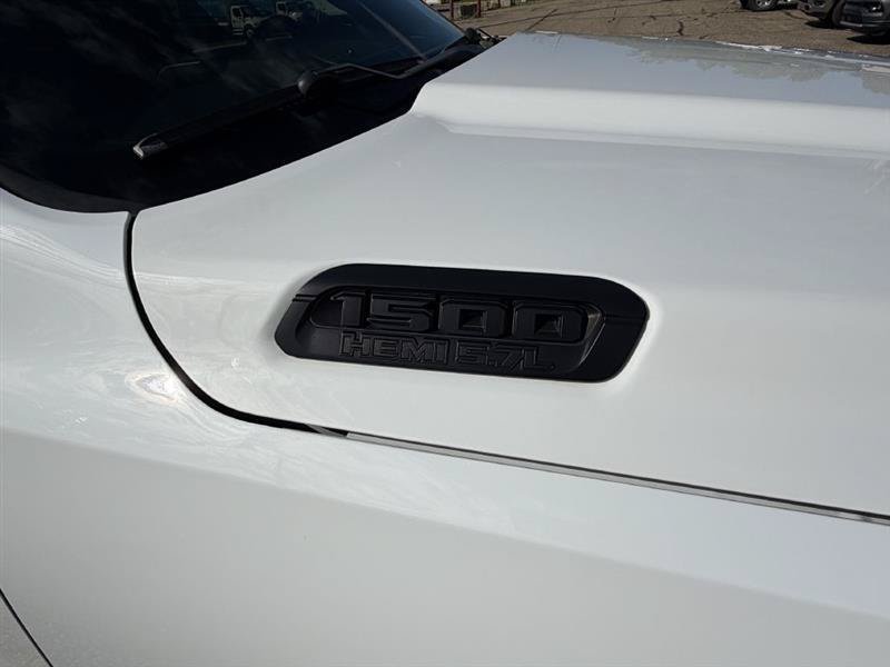 Used 2022 RAM 1500 Big Horn RWD image 22
