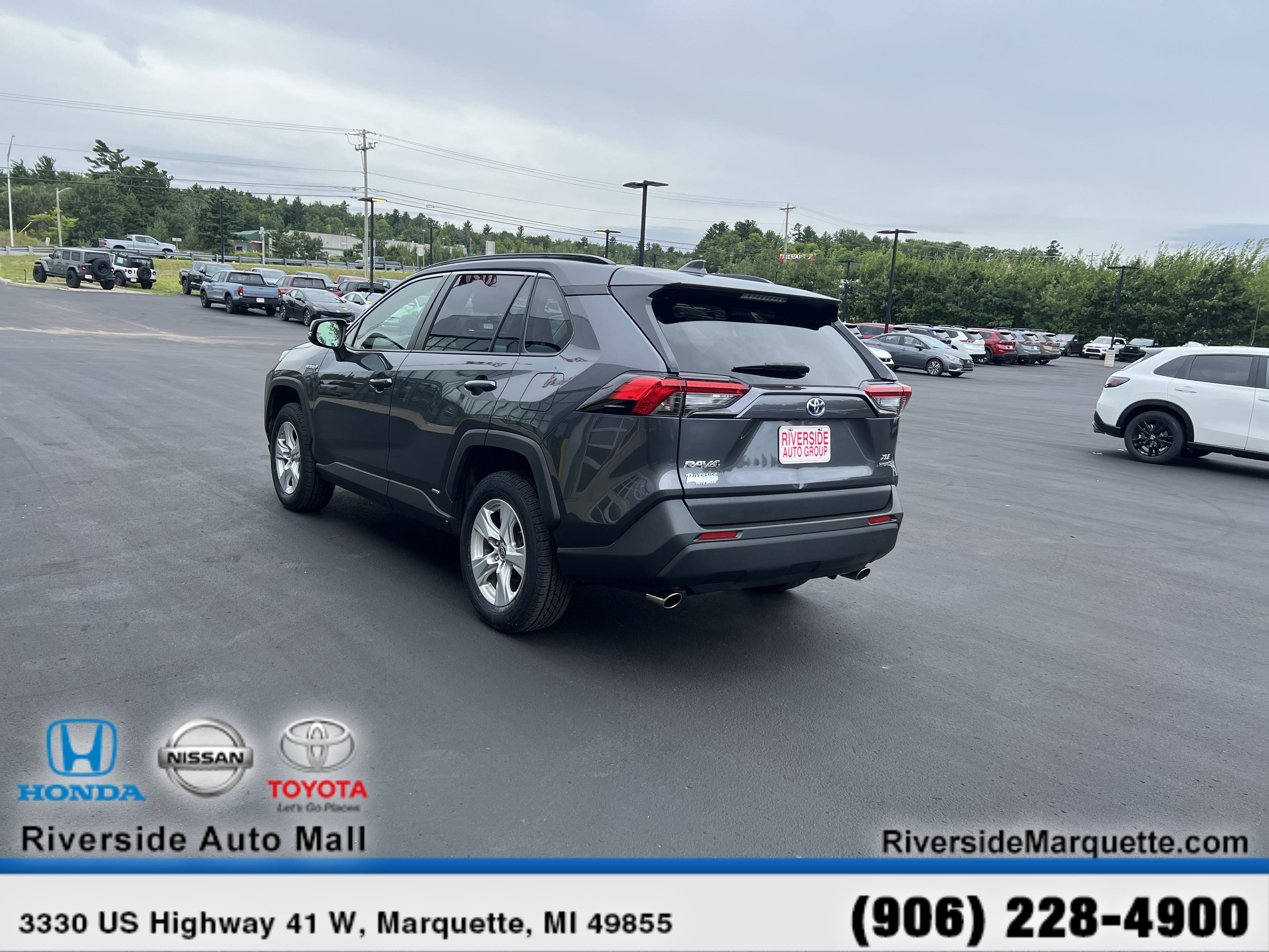 Used 2019 Toyota RAV4 XLE image 6