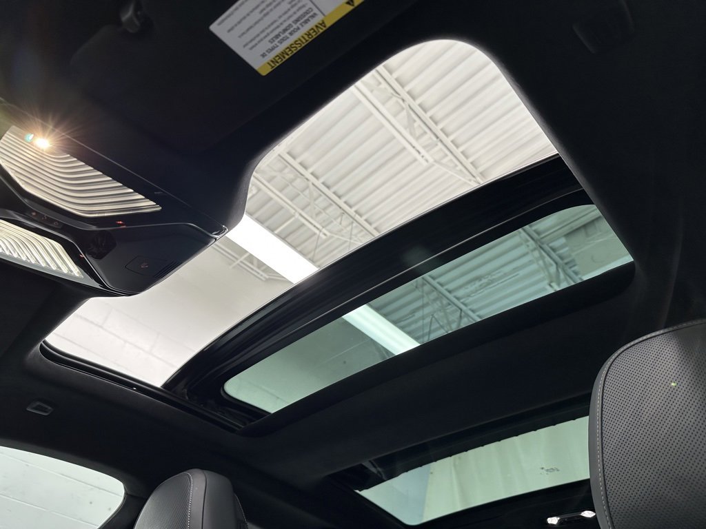 Used 2025 BMW M850i xDrive image 41