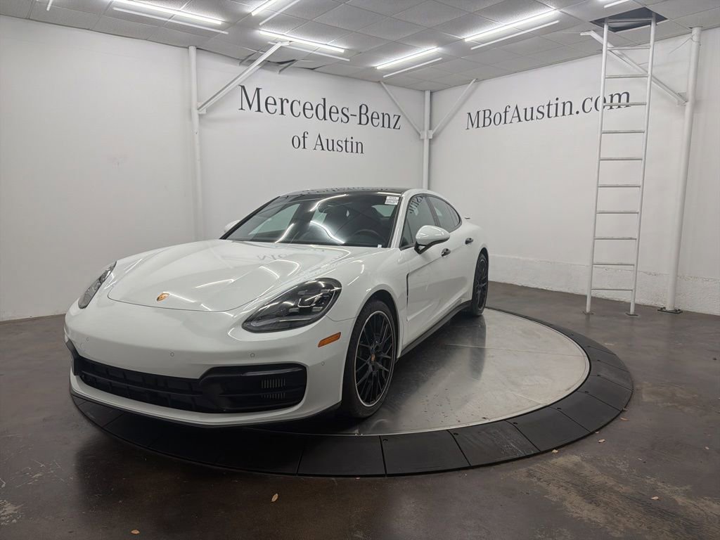 Used 2021 Porsche Panamera image 3
