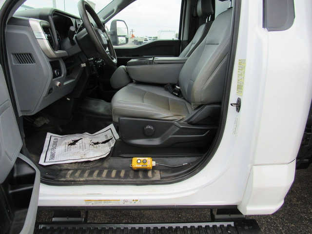 Used 2023 Ford F550 4x4 Regular Cab Super Duty image 19