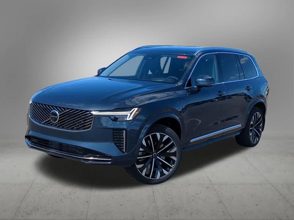 New 2026 Volvo XC90 T8 Ultra w/ Protection Package Premier