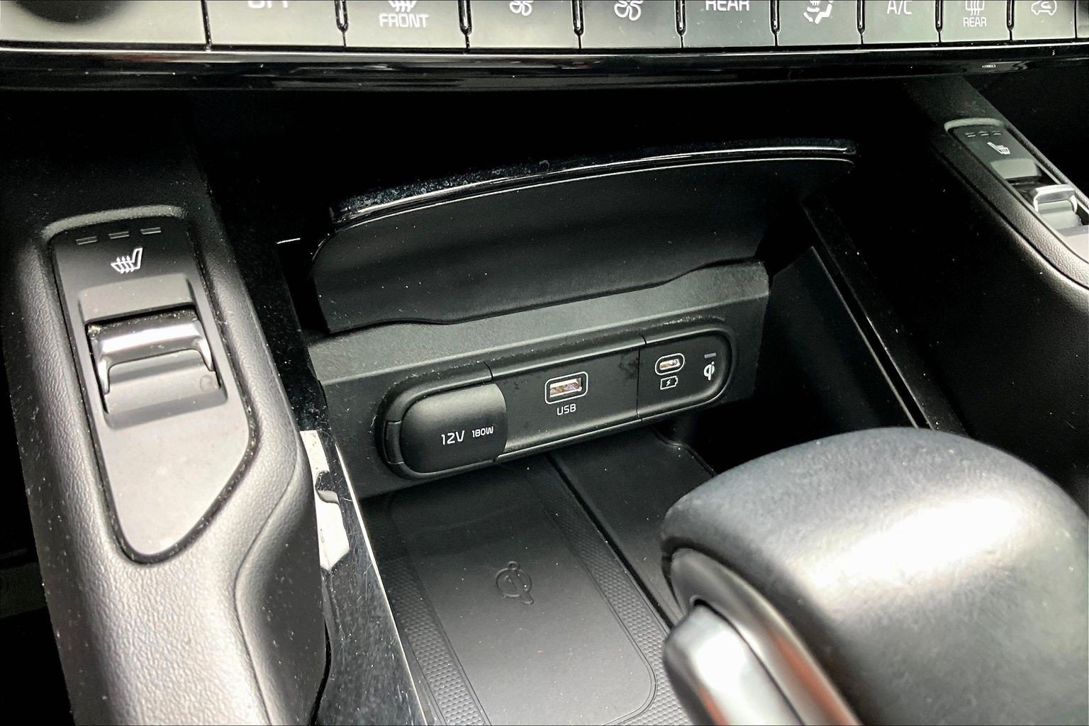 Used 2025 Kia Telluride S FWD image 13