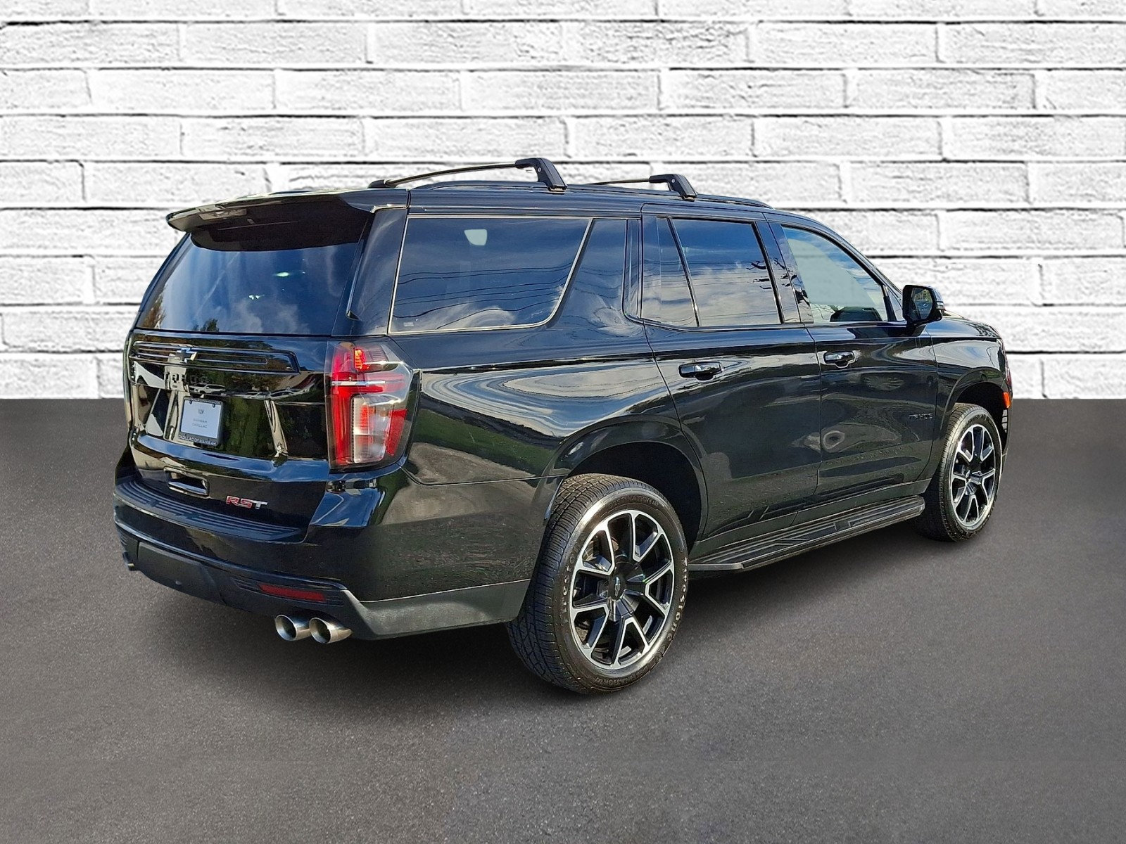 Used 2023 Chevrolet Tahoe RST w/ Sport Performance Package AWD/4WD image 7