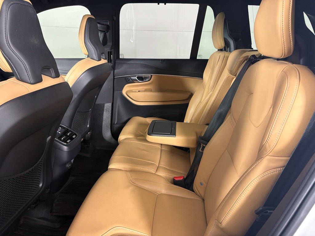 Used 2024 Volvo XC90 B6 Ultimate AWD/4WD image 39