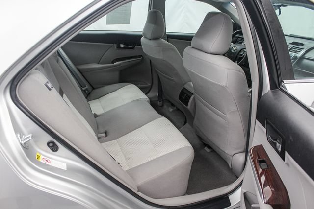 Used 2012 Toyota Camry XLE FWD image 15