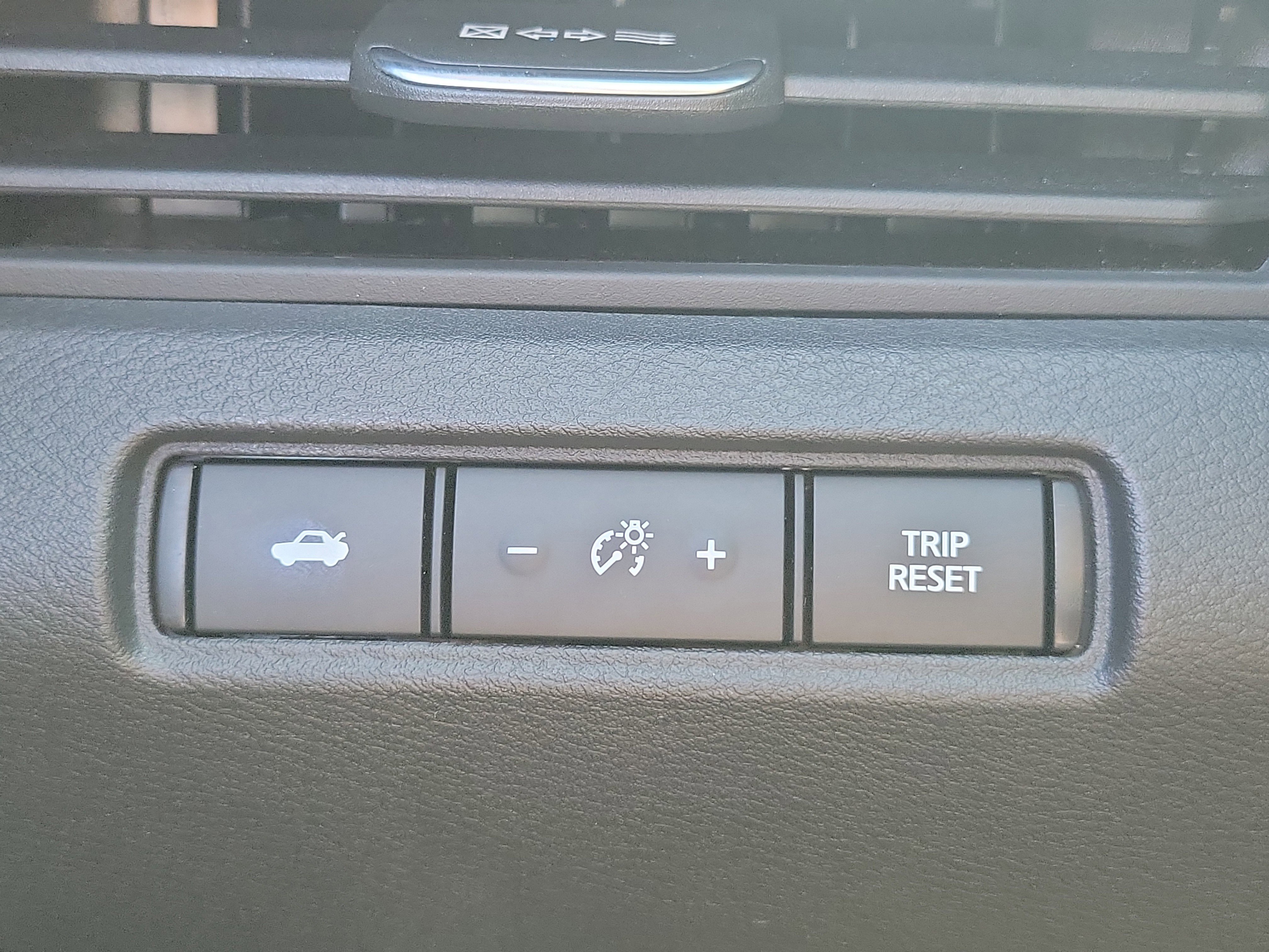 Used 2022 Nissan Altima 2.5 SR image 26