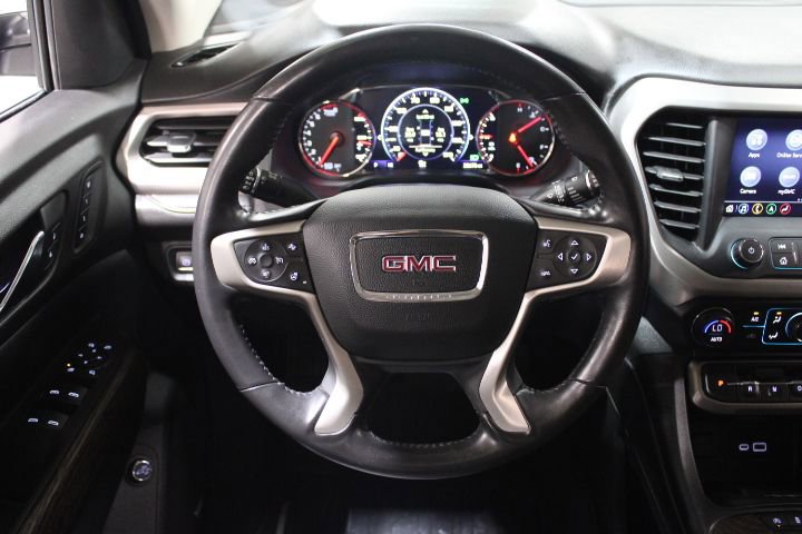 Used 2021 GMC Acadia Denali w/ Denali Technology Package AWD/4WD image 36