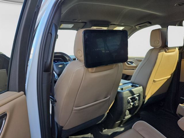Used 2024 Chevrolet Suburban Premier w/ Max Trailering Package AWD/4WD image 34