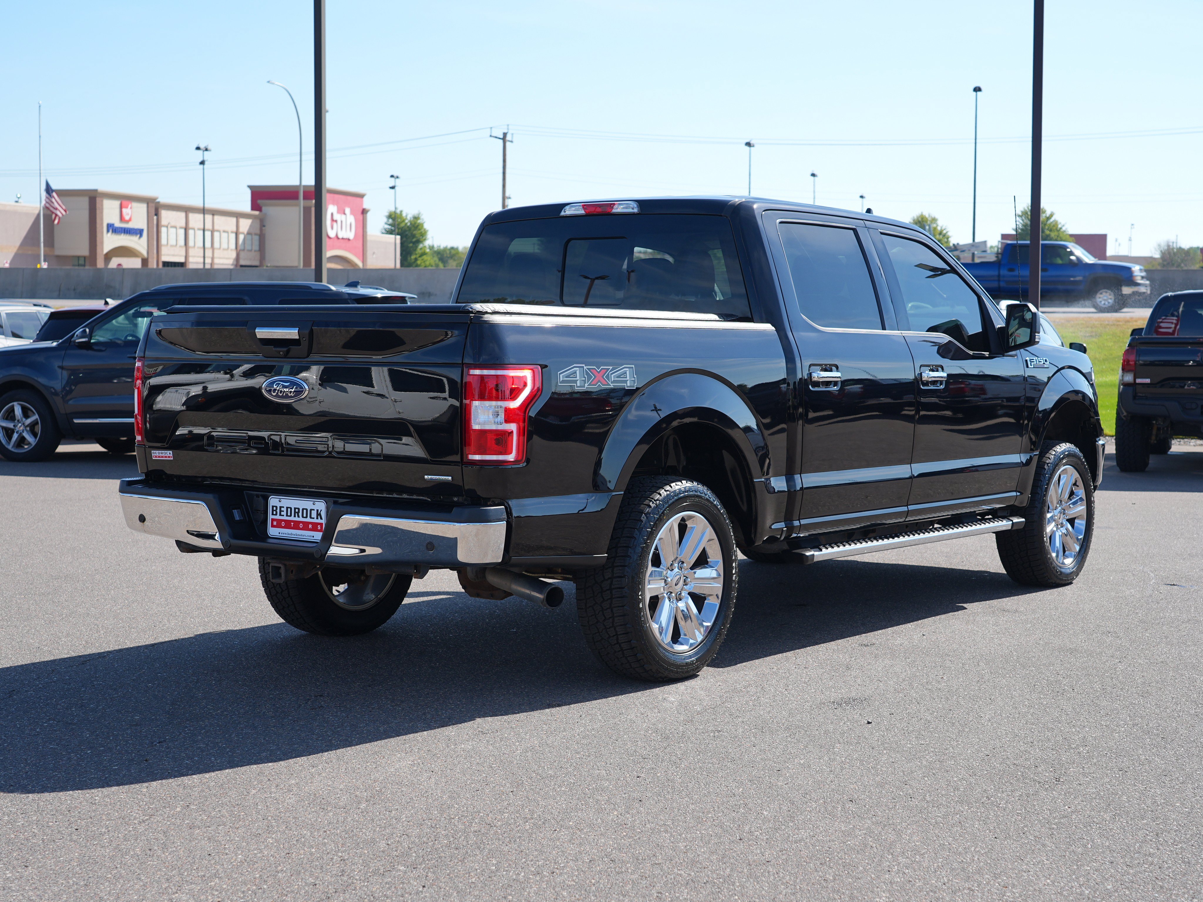 Used 2019 Ford F150 XLT w/ Equipment Group 302A Luxury AWD/4WD image 3