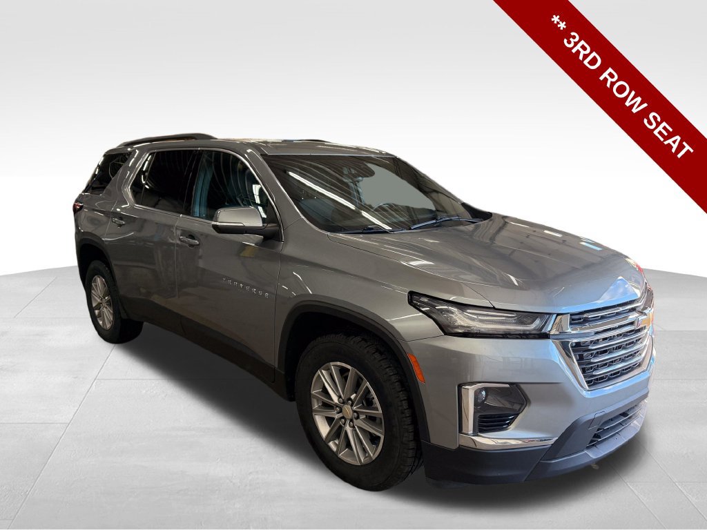 Used 2023 Chevrolet Traverse LT w/ LPO, Cargo Package AWD/4WD image 9