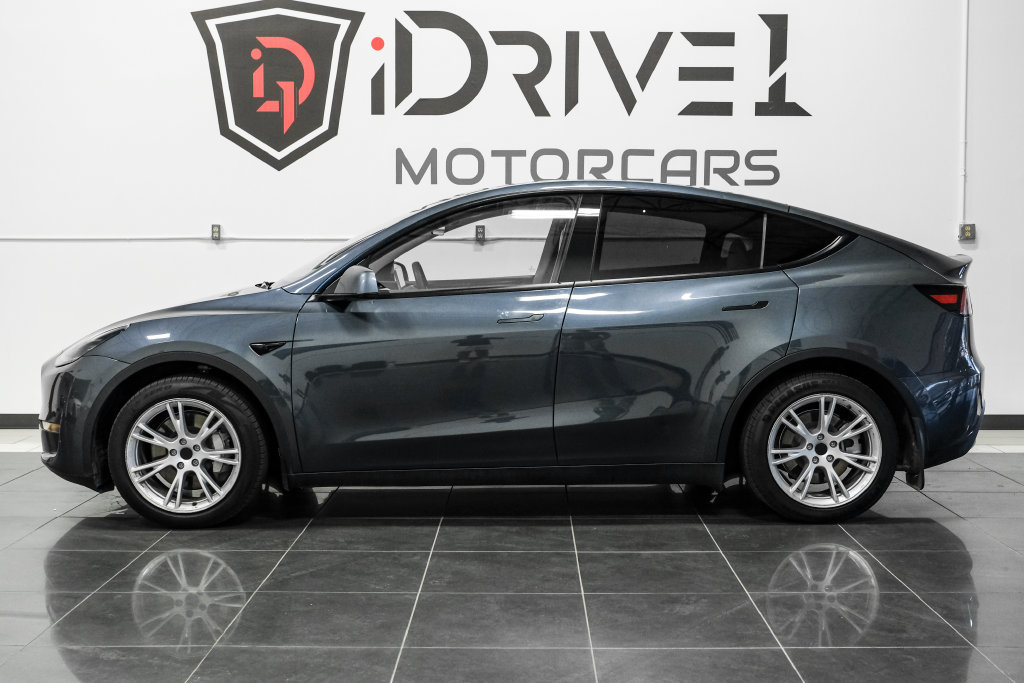 Used 2022 Tesla Model Y Long Range AWD/4WD image 11