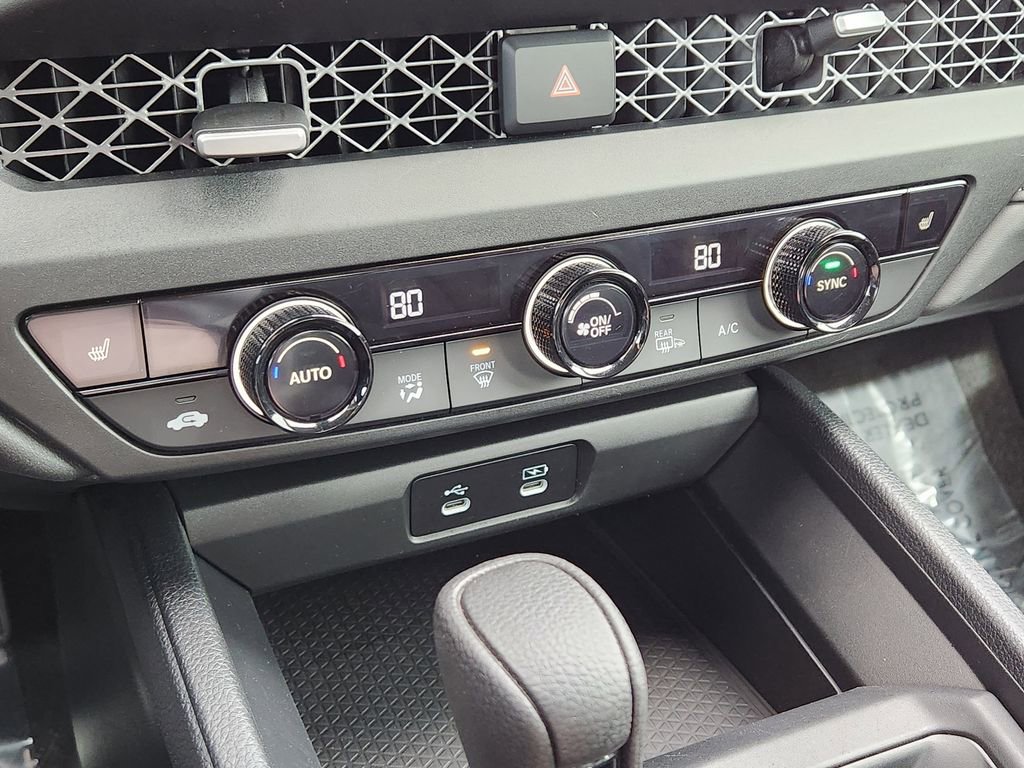 Used 2023 Honda Accord EX image 10