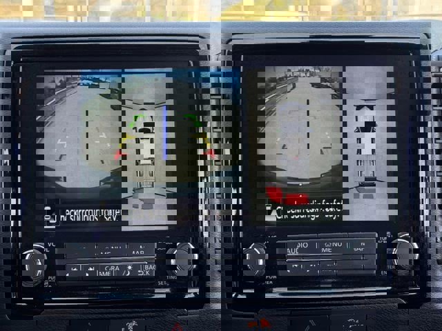 Used 2022 Nissan Frontier Pro-X RWD image 15