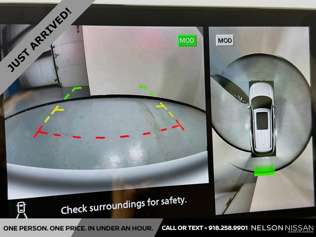 Used 2024 Nissan Pathfinder Platinum w/ Cargo Package image 14