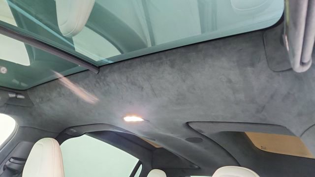 Used 2024 Tesla Model X Plaid image 62