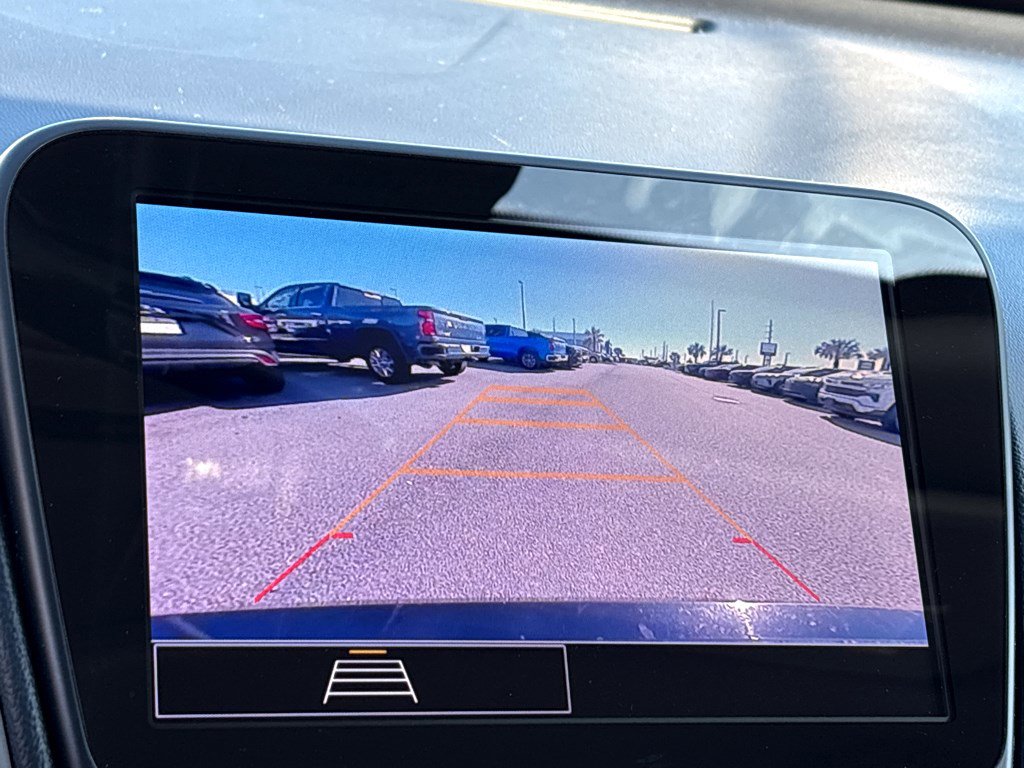 Used 2025 Chevrolet Malibu LT image 9