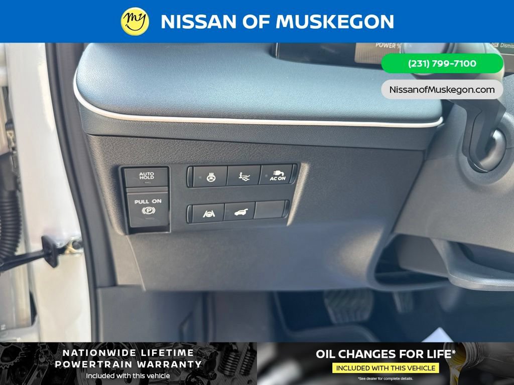 New 2026 Nissan Leaf Platinum+ FWD image 15