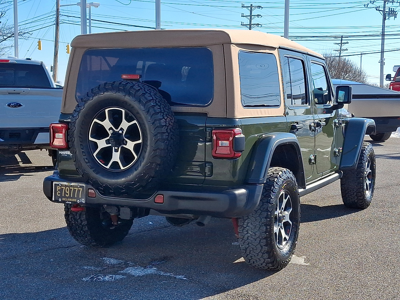 Used 2022 Jeep Wrangler Unlimited Rubicon w/ Steel Bumper Group image 10