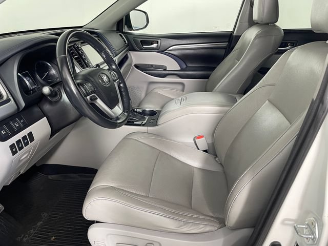 Used 2017 Toyota Highlander Limited Platinum w/ Protection Package #3 AWD/4WD image 2