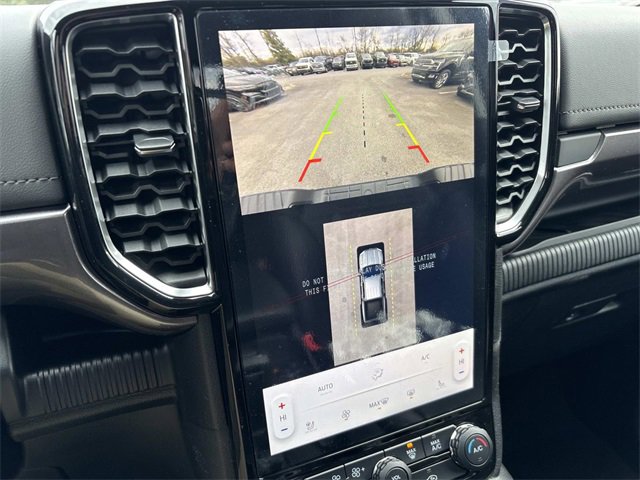 New 2025 Ford Ranger Lariat w/ Black Appearance Package image 27