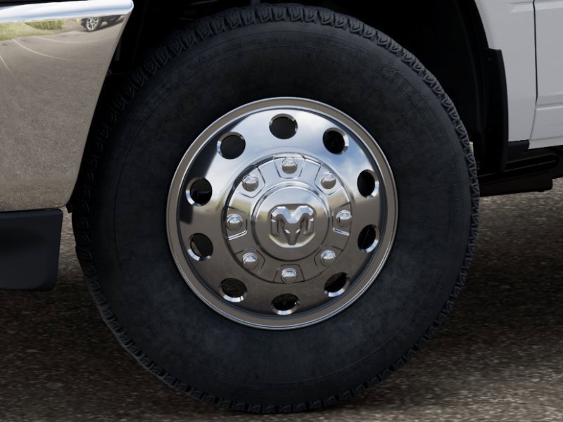 New 2026 RAM 3500 Big Horn AWD/4WD image 9