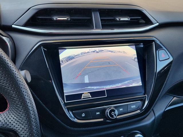 Used 2023 Chevrolet TrailBlazer RS w/ Sun and Liftgate Package FWD image 7
