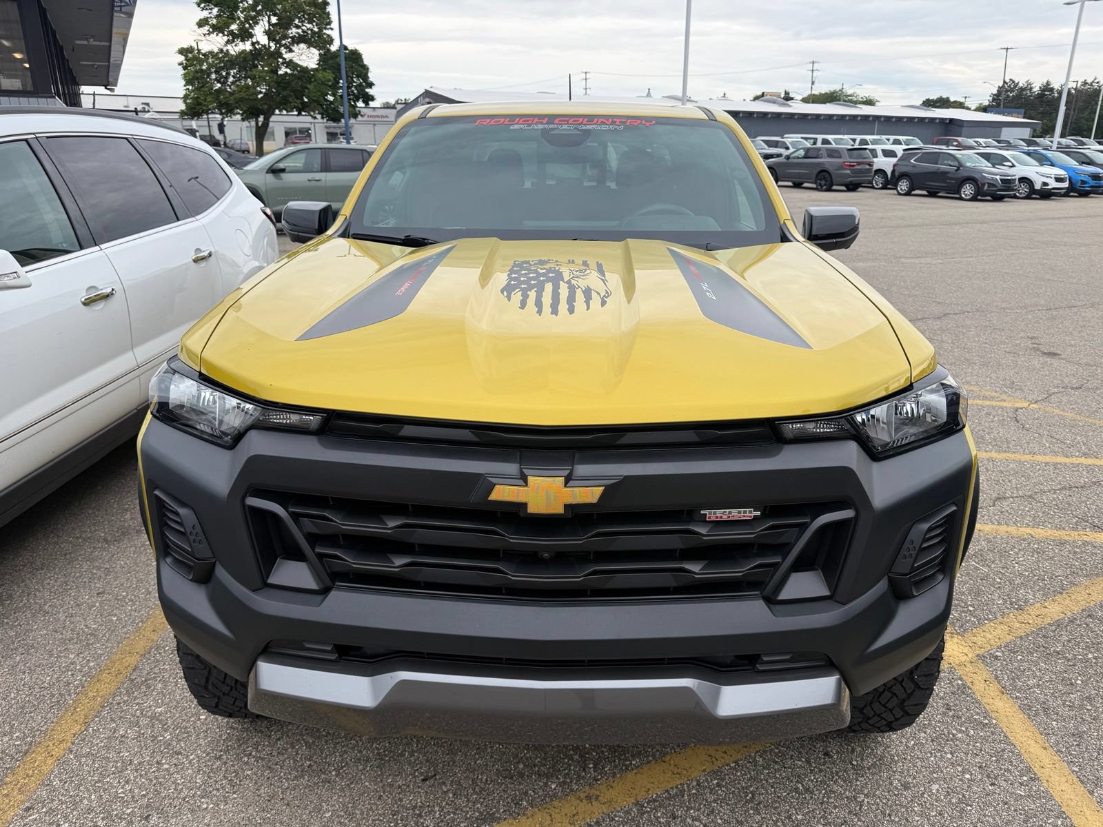 Used 2023 Chevrolet Colorado Trail Boss w/ LPO, Skid Plate Package AWD/4WD image 6