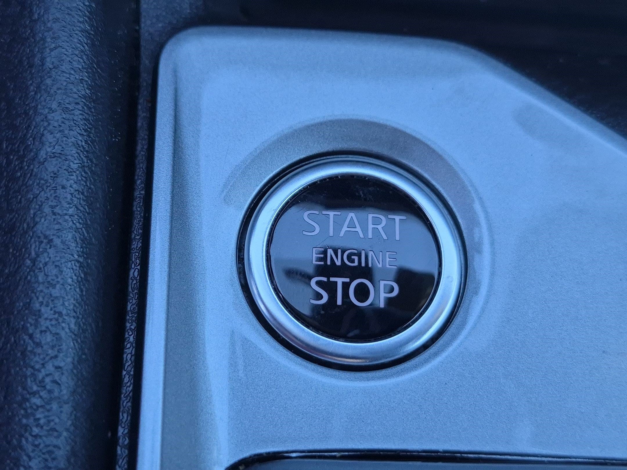 Used 2025 Nissan Altima 2.5 SV FWD image 27