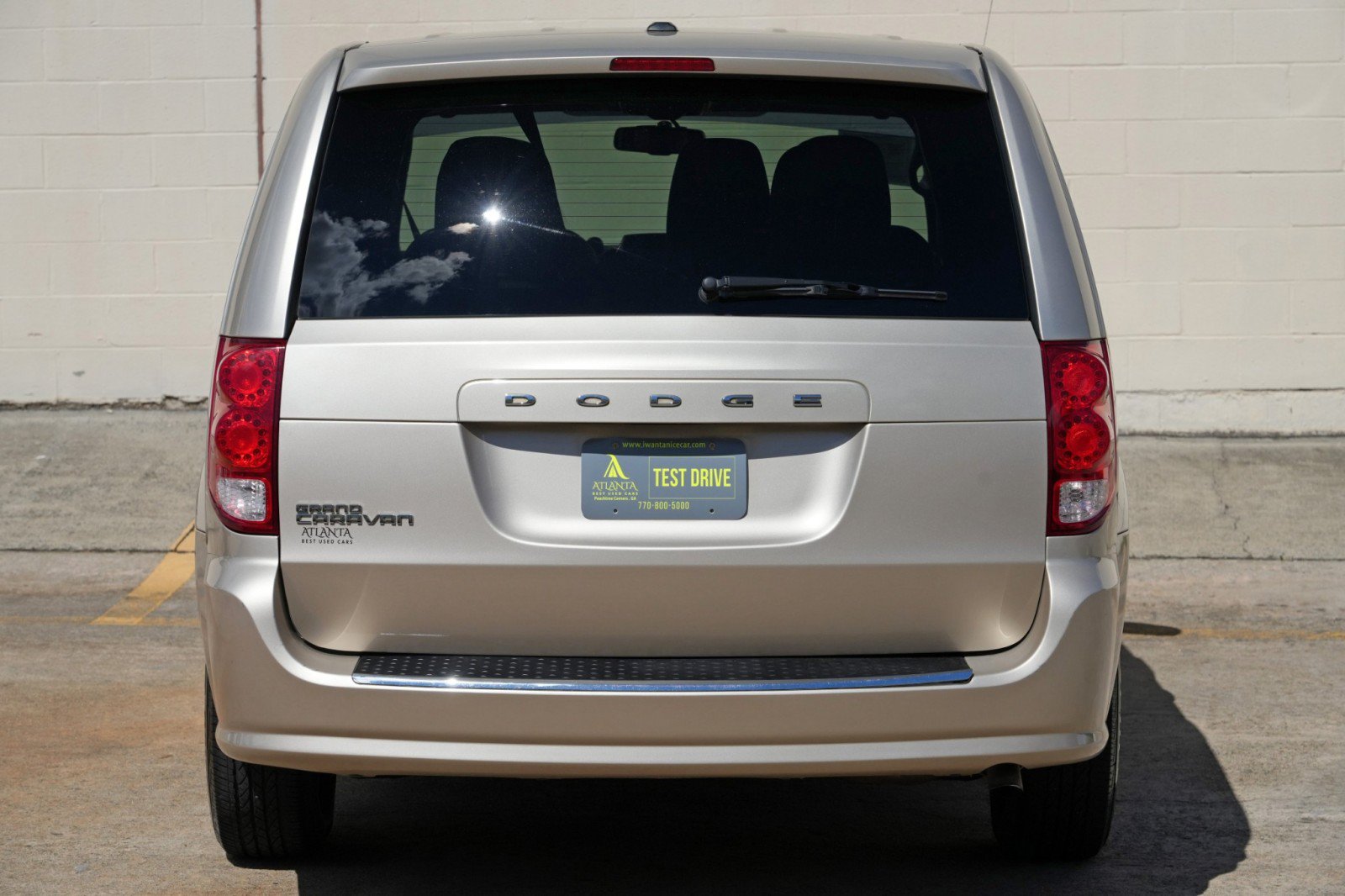Used 2015 Dodge Grand Caravan American Value Package w/ UConnect Hands-Free Group FWD image 39
