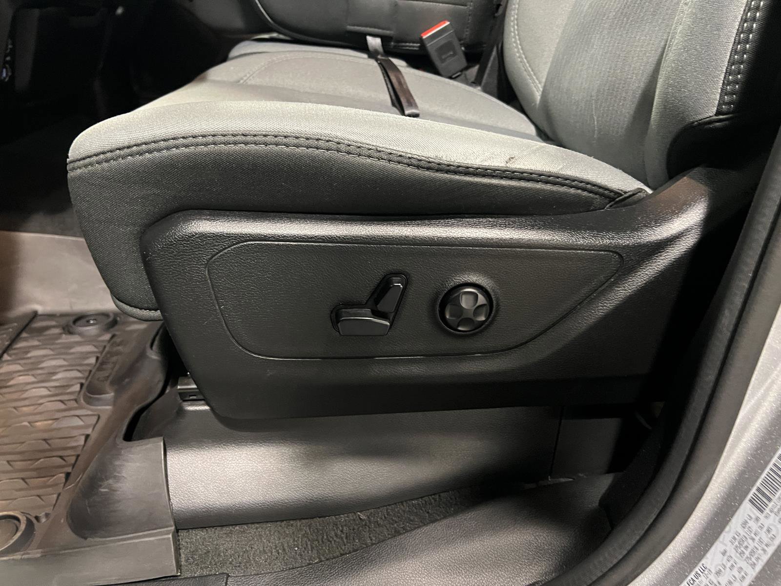 Used 2020 RAM 1500 Big Horn image 23